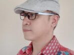Trikotomi Analisis Semiotik Puisi Pulo Lasman Simanjuntak Berjudul ‘Sepi Kapan Mencair