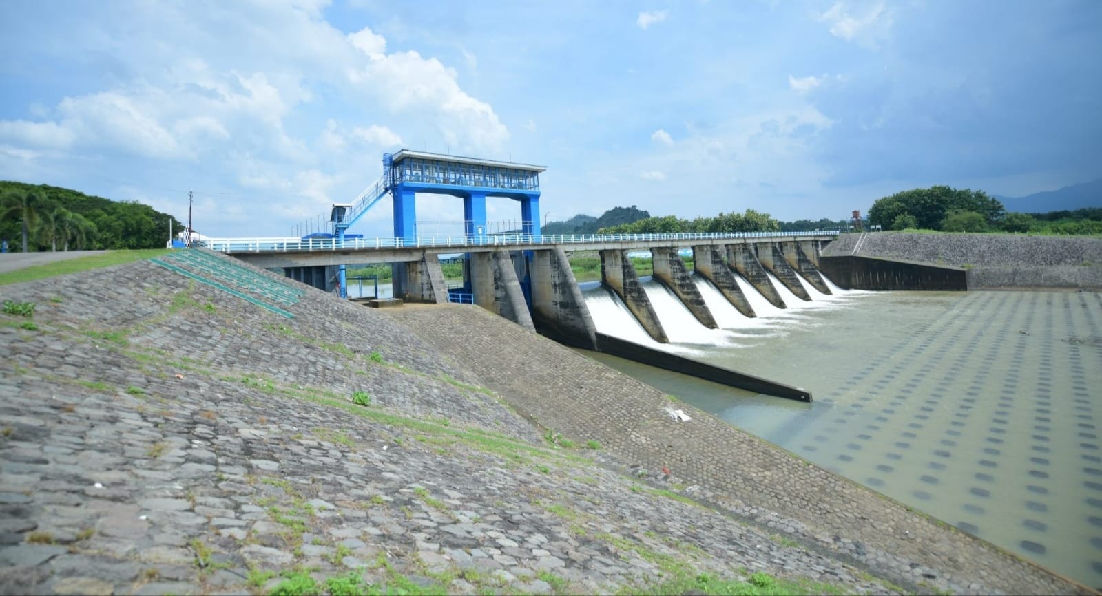 Bendung Colo Wonigiri Jateng (pu)
