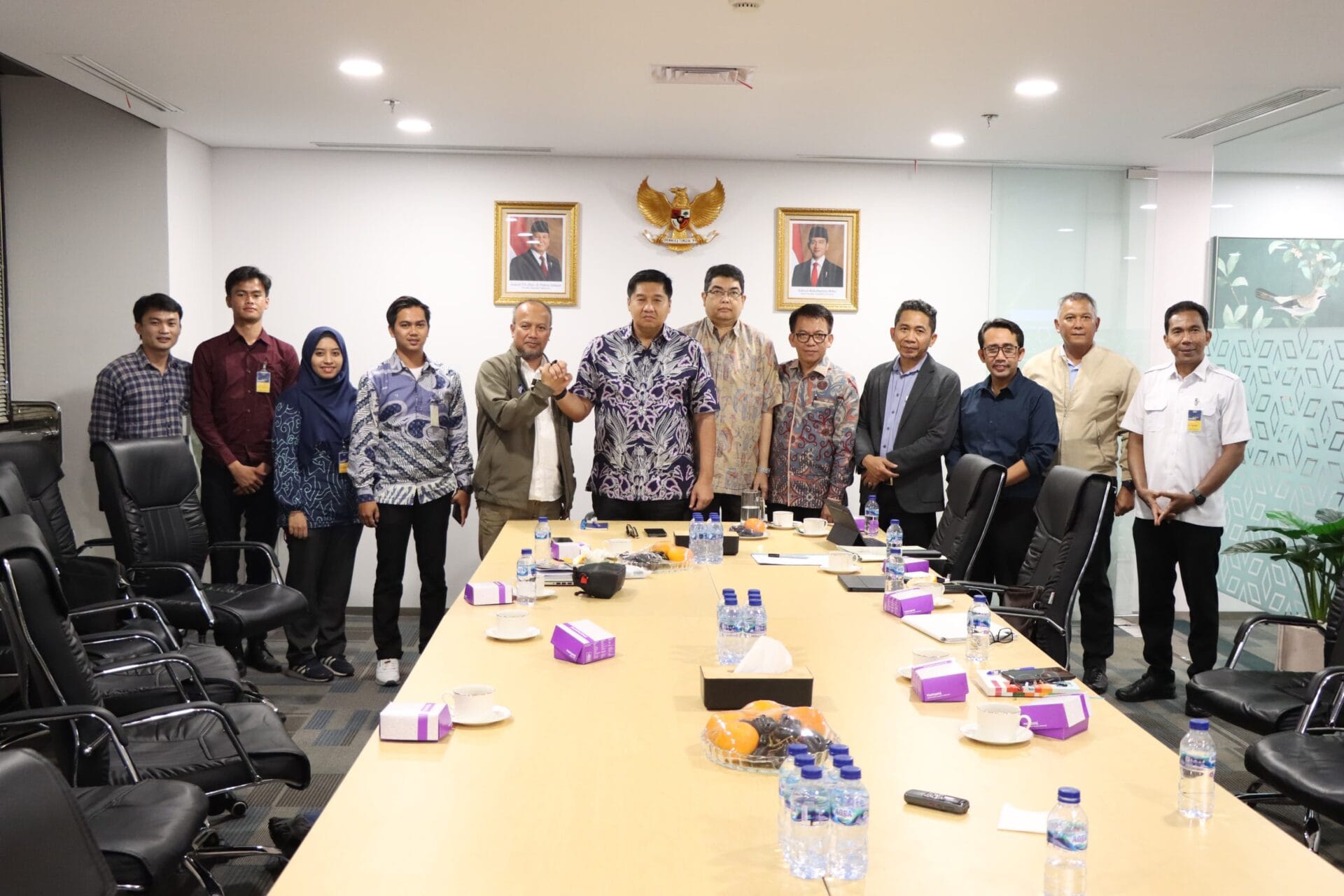 Menteri PKP dan Ketua YLKI berencana membuat Asosiasi Konsumen Perumahan (foto: birkom pkp/ Ristyan )