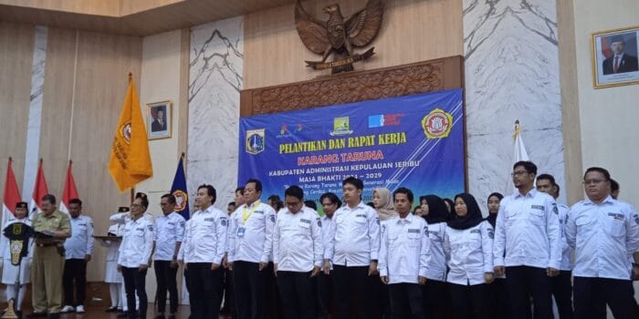 pengukuhan pengurus Karang Taruna Kabupaten Kepulauan Seribu periode 2024-2029, yang digelar di Ruang Penyu, Gedung Mitra Praja, Jakarta, Senin (24/02/2025).