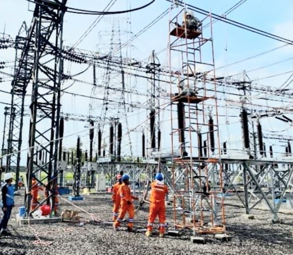 Instalasi tegangan tinggi milik PLN Ambon (foto: pln)