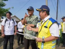 Menteri PU: Perlu Penanganan Komprehensif Untuk Penanganan Sawah Yang Terendam Banjir D Karawang