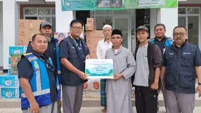 Bantuan dari Jasamarga untuk korban banjir di bekasi,bogor dan Jakarta ( foto: jasamarga )