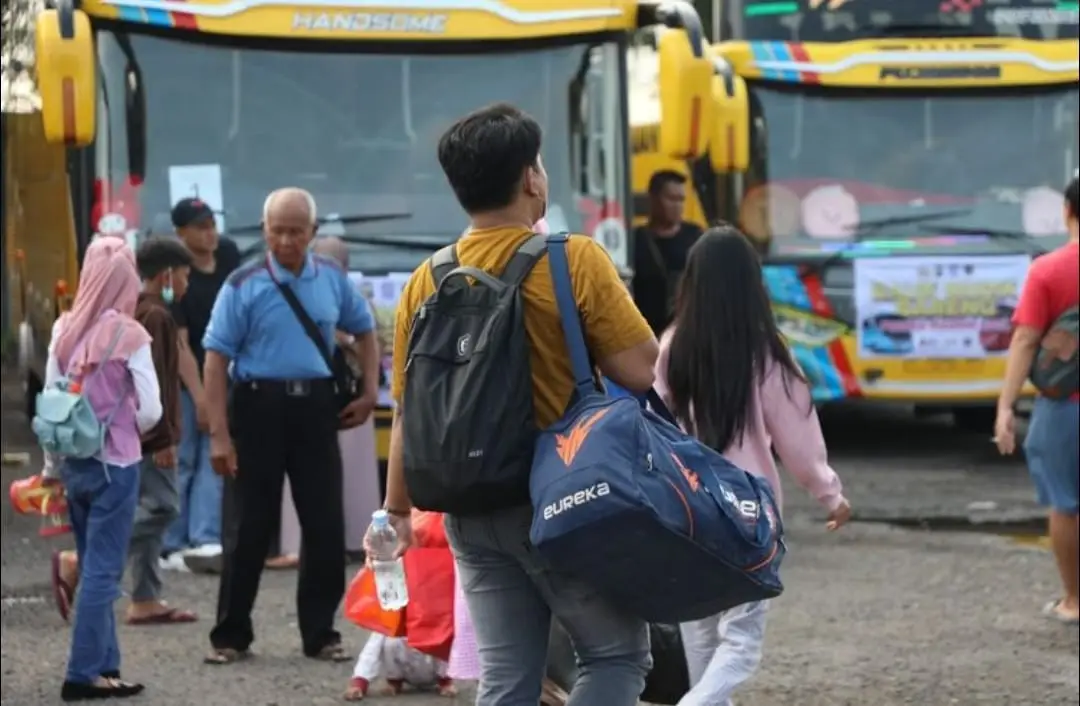 Para Pemudik Gratis akan menaiki bus yang sudah disiapakn ( foto: istimewa )