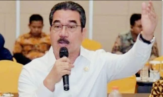 Gub Maluku Hendrik Lewerissa (Foto Humas Pemda)