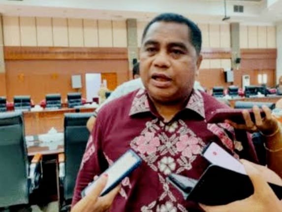 Ketua DPRD Maluku, Benhur G Watubun (foto: RRI Ambon)