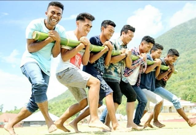 Permainan Bambu Gila (foto Istimewa)