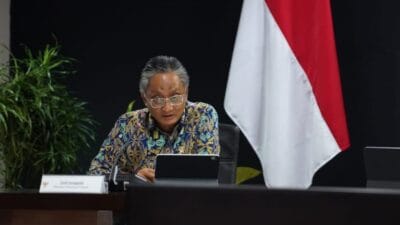 Menteri Pekerjaan Umum, Dody Hanggodo saat Rakor Penanganan Banjir dan Peelindungan Pesisir ( foto birkom pu)