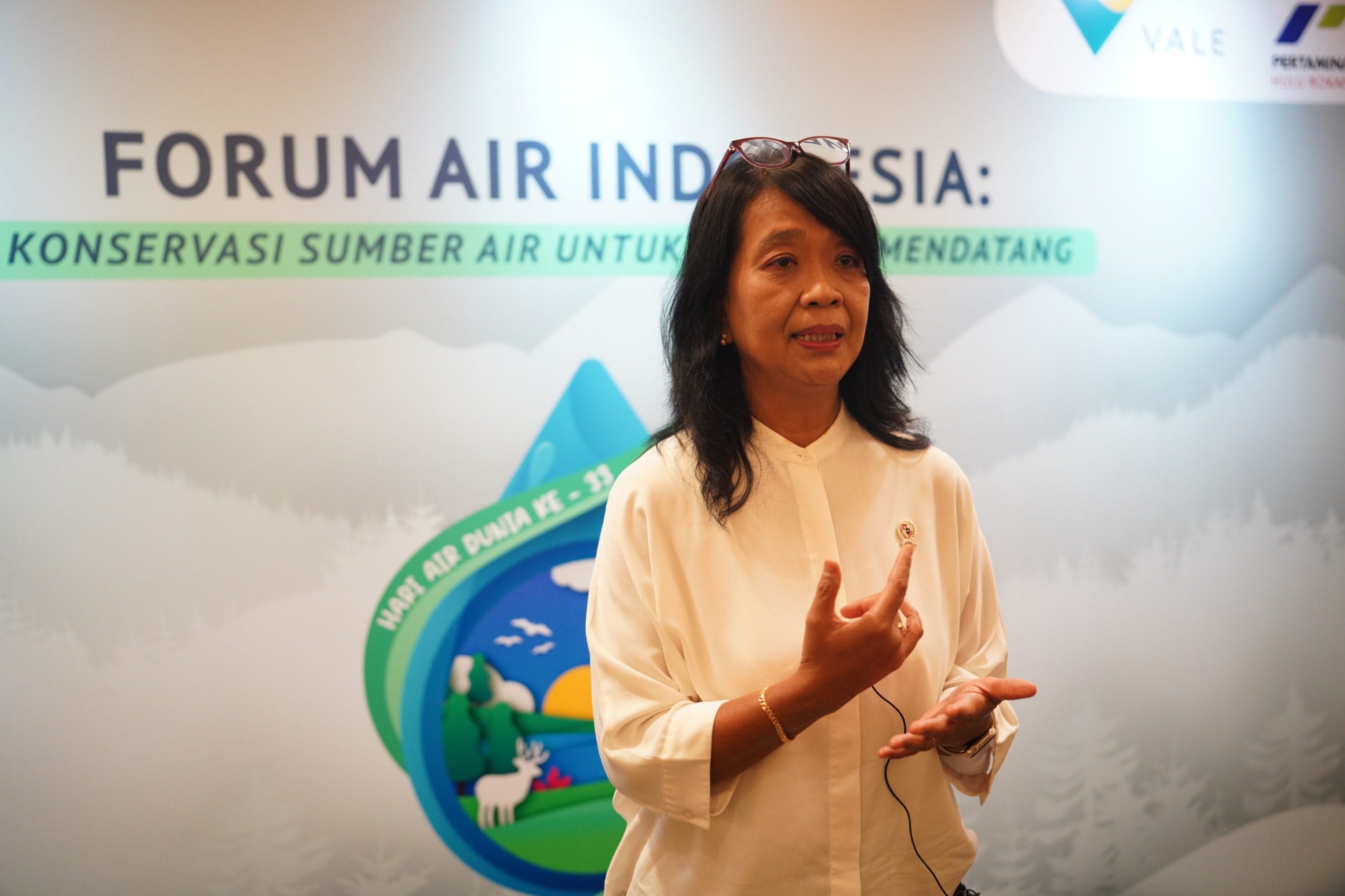 Wamen PU Diana Kusumastuty ,Komitmen meningkatkan ketersediaan air bersih dan air minum yang merata diseluruh Indonesia.