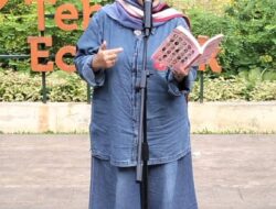 Penyair Perempuan Merah Putih Lantang Baca Puisi, Panggung Perjuangan Kartini di Tebet Eco Park ‘Diserbu’ Ratusan Pengunjung