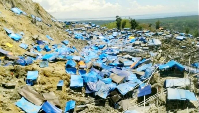 Lokasi Penambangan Emas Ilegal Gunung Botak (foto Istimewa)