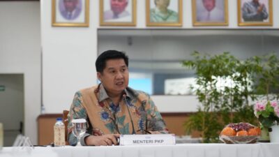 Menteri PKP Maruarar saat memimpin diskusi dengan sejumlah stakeholder (foto:birkompkp/ristiyan)