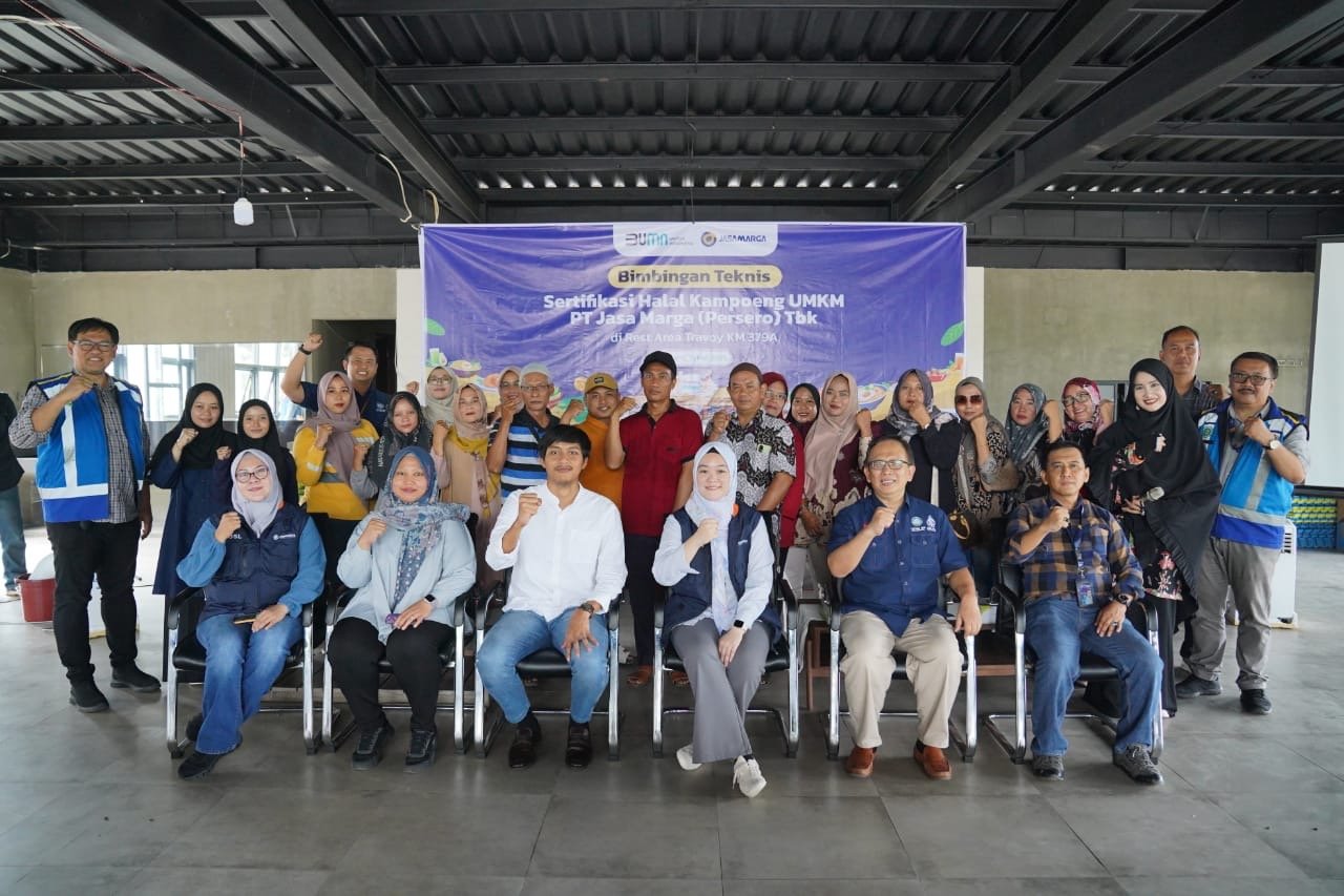 Para Peserta Pelatihan Sertifikasi halal oleh Jasa Marga untuk dorong UMKM Naik Kelas Lewat Bimbingan Teknis Sertifikasi Halal ( foto: Jasamarga )