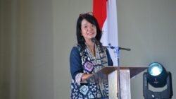 Wamen Diana saat berbicara dalam acara The 22nd Civil Engineering National Summit Universitas Indonesia (CENS-UI) di Depok, (foto: birkom pu )