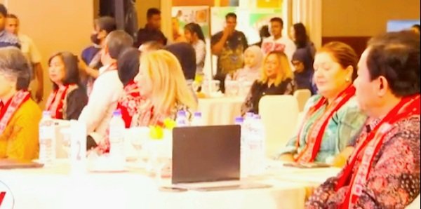 Para Peserta Konferensi Internasional ke-2 tentang Kesehatan dan Kedokteran 2025 (foto : Istimewa)