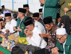 Istighosah Bersama Warga Demak, Kementerian PU Bergerak Cepat Atasi Banjir Rob