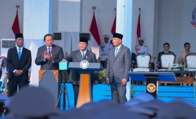 Prrsiden Prabowo saat meresmikan Kampus Bhineka Tunggal Ika di Sentul ( foto : birkom pu )