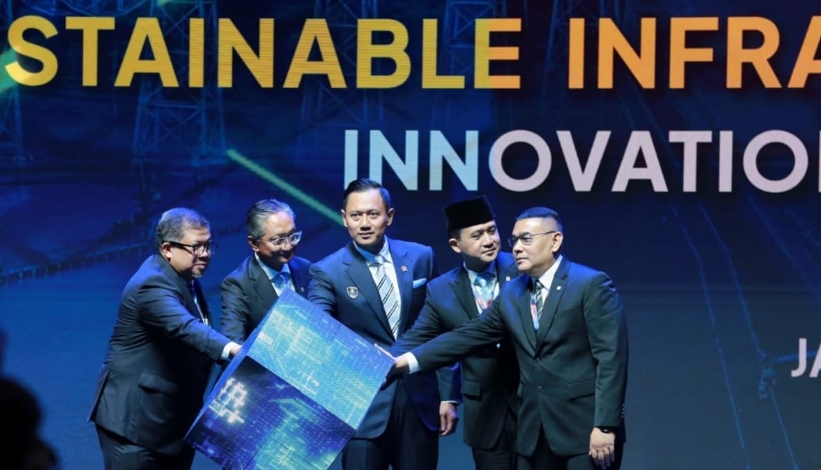 Menko AHY saat membuka acara Confrence on Infrastructure ( ICI)/(foto: birkom pu)
