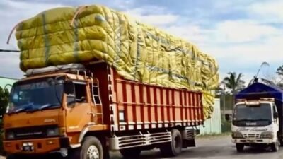 Truk ODOL yang menyebabkan kerugian negara ( foto: birkom pu)