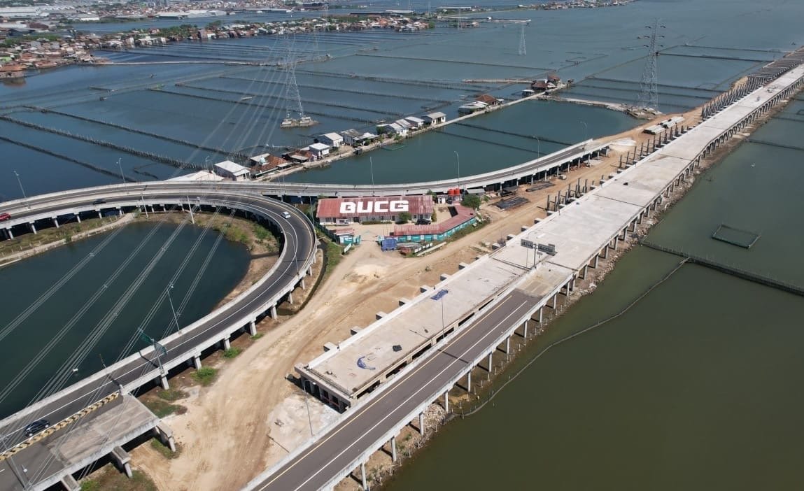 Tanggul laut pantura ( foto : birkom pu)