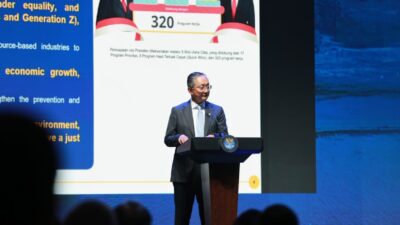 Menteri Dody saat berpidato di acara Confrence on Infrastructure (ICI)/ di Jakarta ( foto : birkom pu)