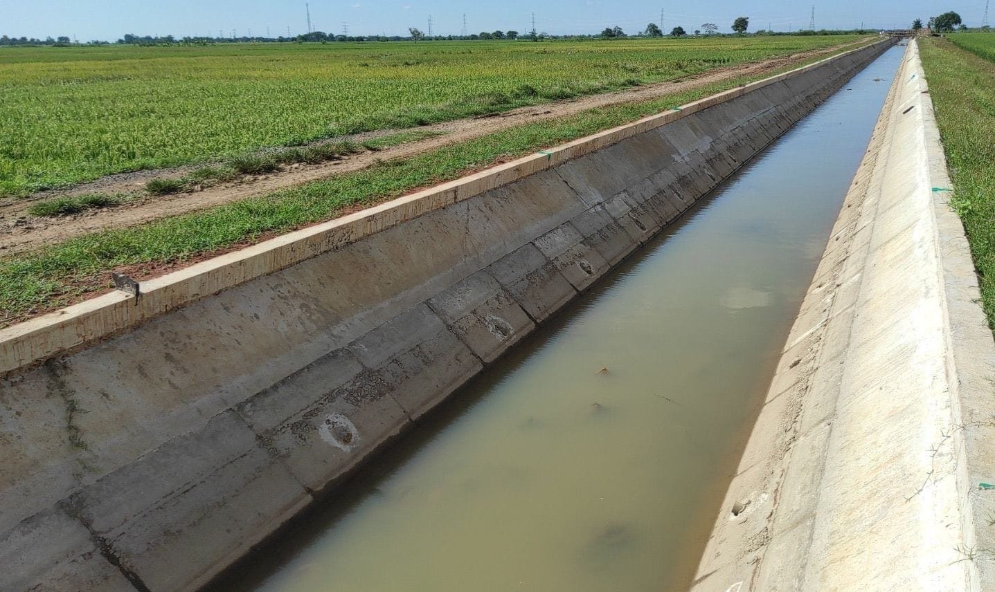 Daerah Irigasi yang mengalirkan air dari spam kesawah -sawah milik petani