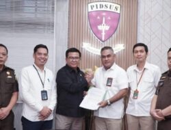 Irjen Kementerian PKP Laporkan dugaan korupsi rumah susun Di Sumatera Utara.