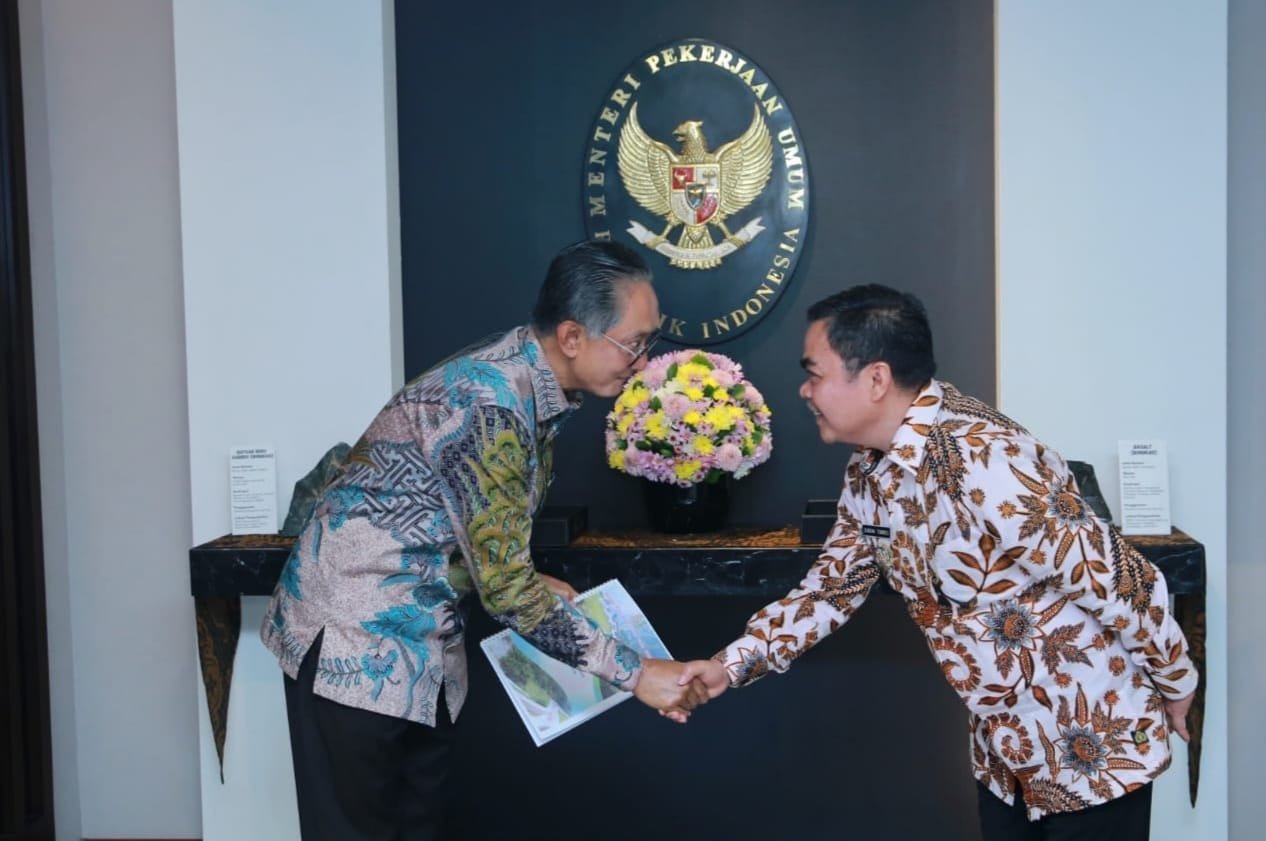 Peningkatan Jalan Daerah di Tana Toraja untuk Perkuat Akses Pariwisata dan Pertanian ( foto: birkom pu)