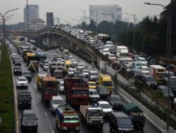 Trotoar di TB Simatupang Dipangkas untuk Atasi Macet Dinilai Keputusan Yang terburu buru