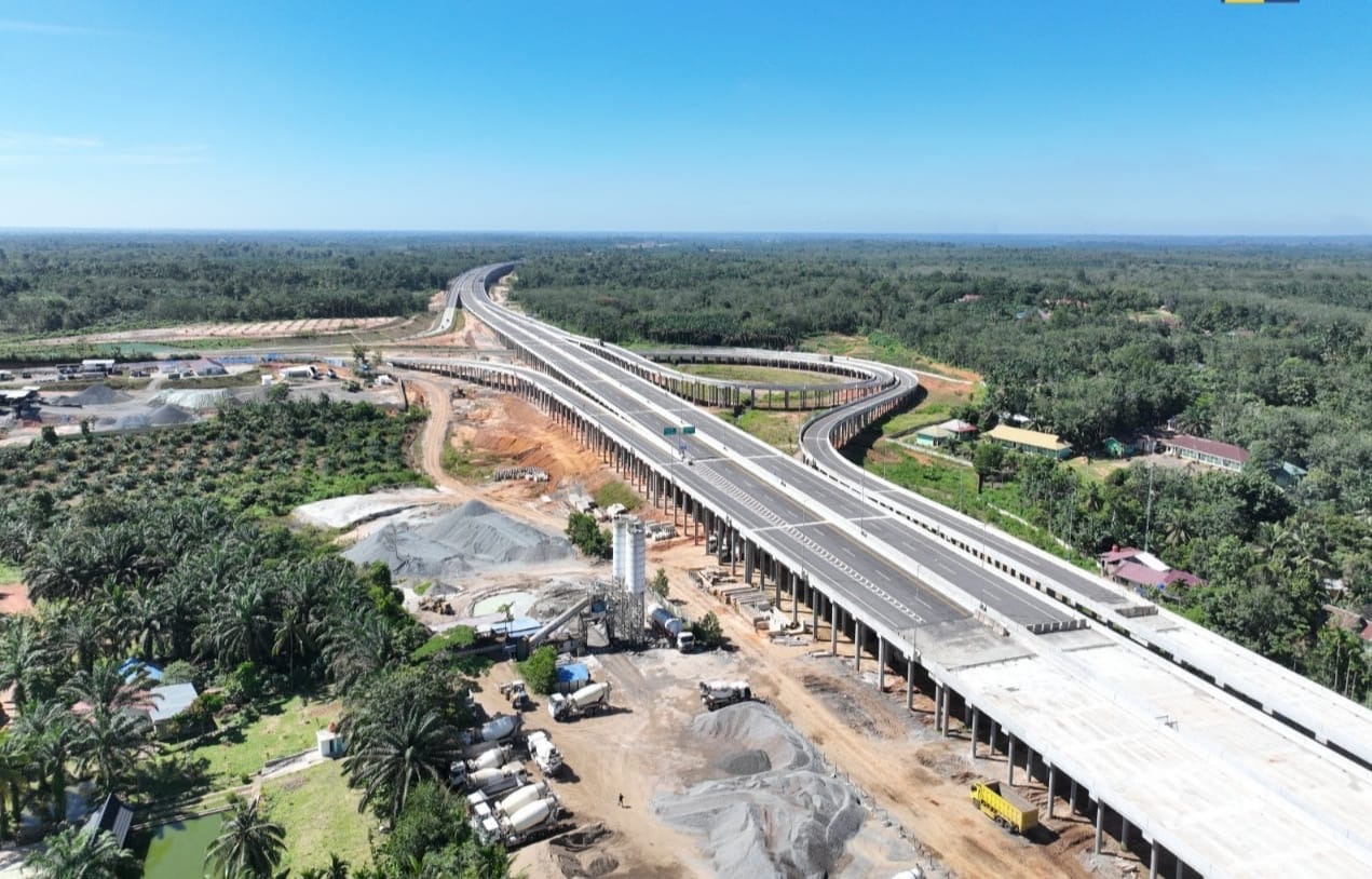 Jalan Tol Betung – Tempino – Jambi Seksi Tempino – Interchange Ness Uji Laik Fungsi dan Operasi (foto: birkom pu)