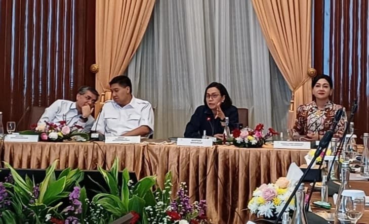 Menteri Ara memimpin rapat Komite Tapera di Kemenkeu ( foto: birkom pkp)