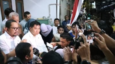 Menteri Ara saat dialog dengan media terkait renovasi rumah ( foto: birkom pkp/ jay)