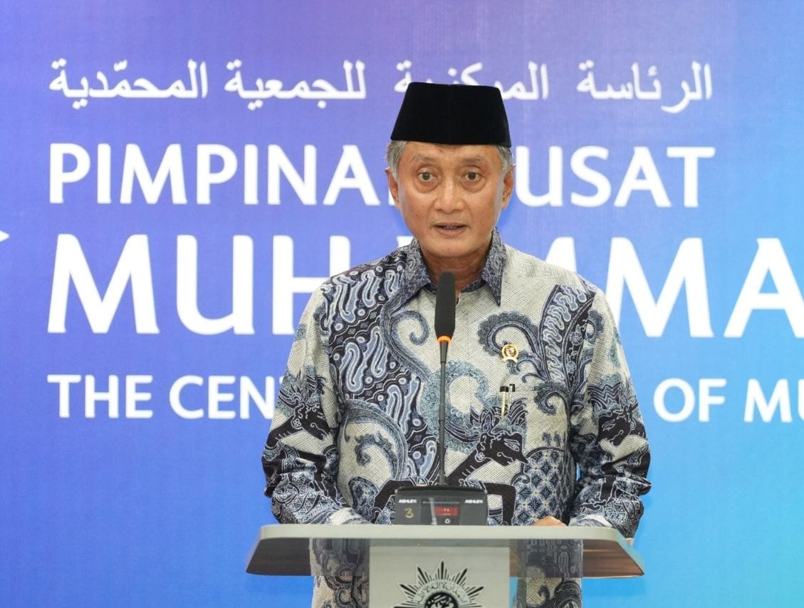 Menteri PU saat memberi sambutan diacara kejasama dengan Muhamadiyah (foto: birkom pu)