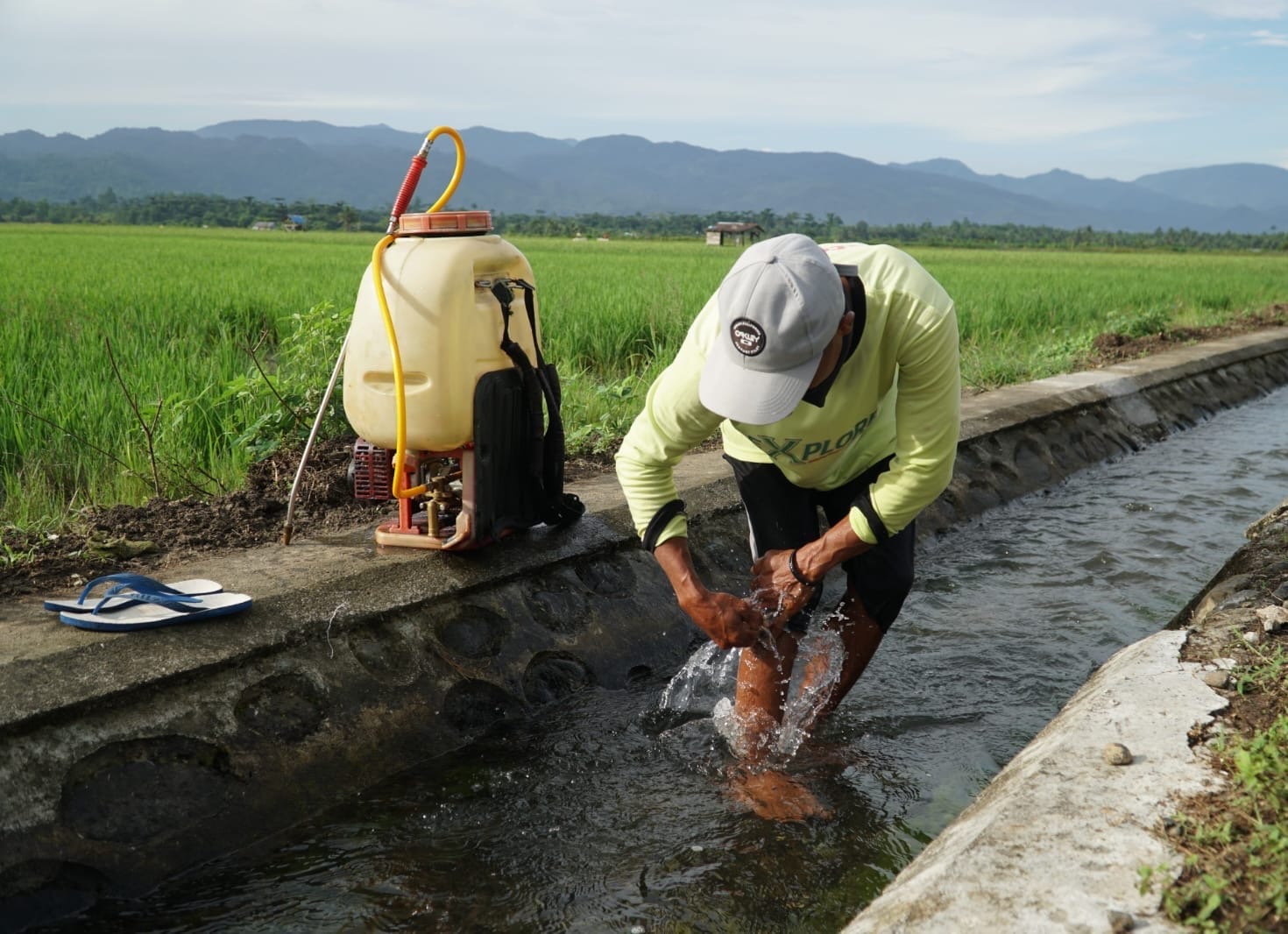 Daerah Irigasi sangat bermanfaat bagi Petani ( foto: birkom pu)