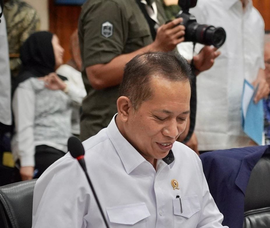 Menteri Koperasi saat ikuti Rakortas Jemenko bidang perekonomian terkait penyerapan tenaga kerja ( foto: birkom Kemenkop)