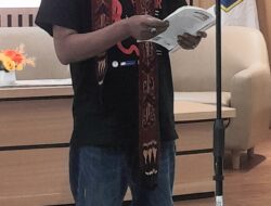 Baca Puisi Penyair Giyanto Subagio : Ada Irama Ketenangan dan Keteduhan Sehingga Nikmat untuk Didengar