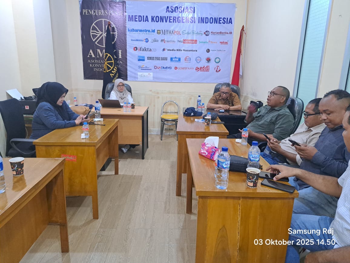 Saat Rapat Perdana di Kantor AMKI Gedung Kaha Tebet Jaksel ( foto: dok AMKI)