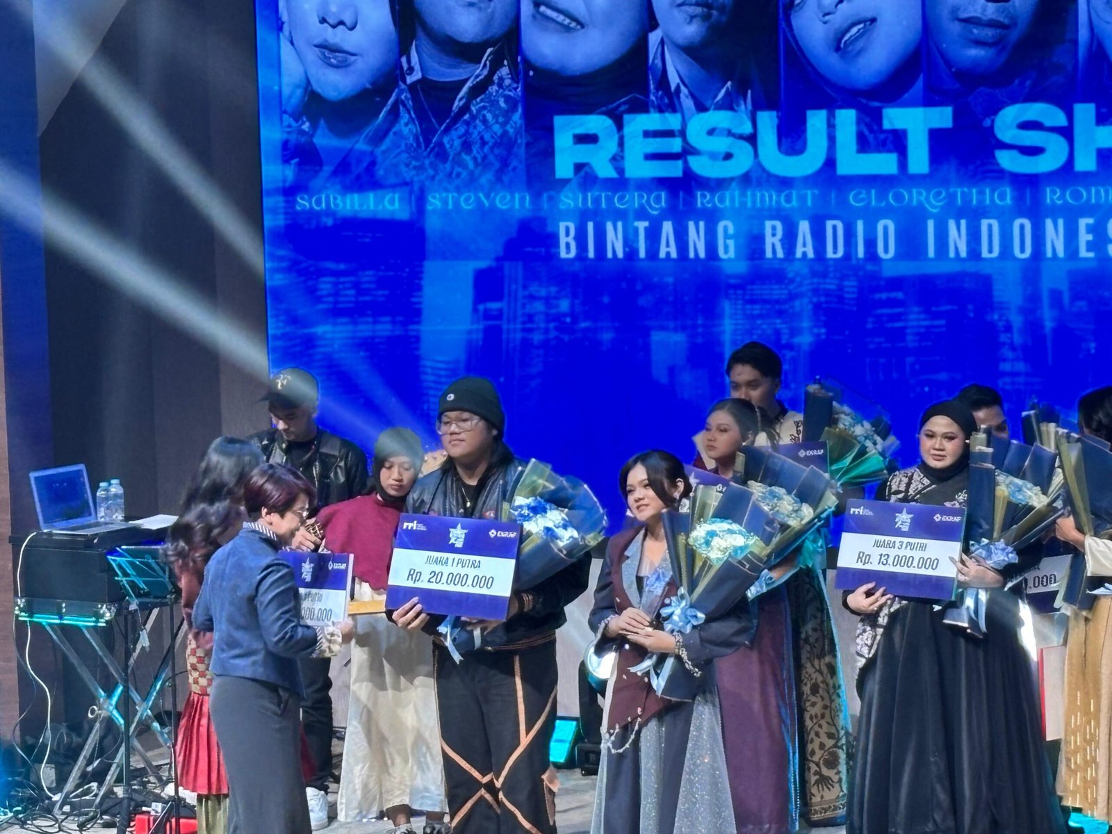 Malam Final Bintang Radio RRI yang diselenggarakan di RRI Jakarta ( SPN/ diah dayanti)