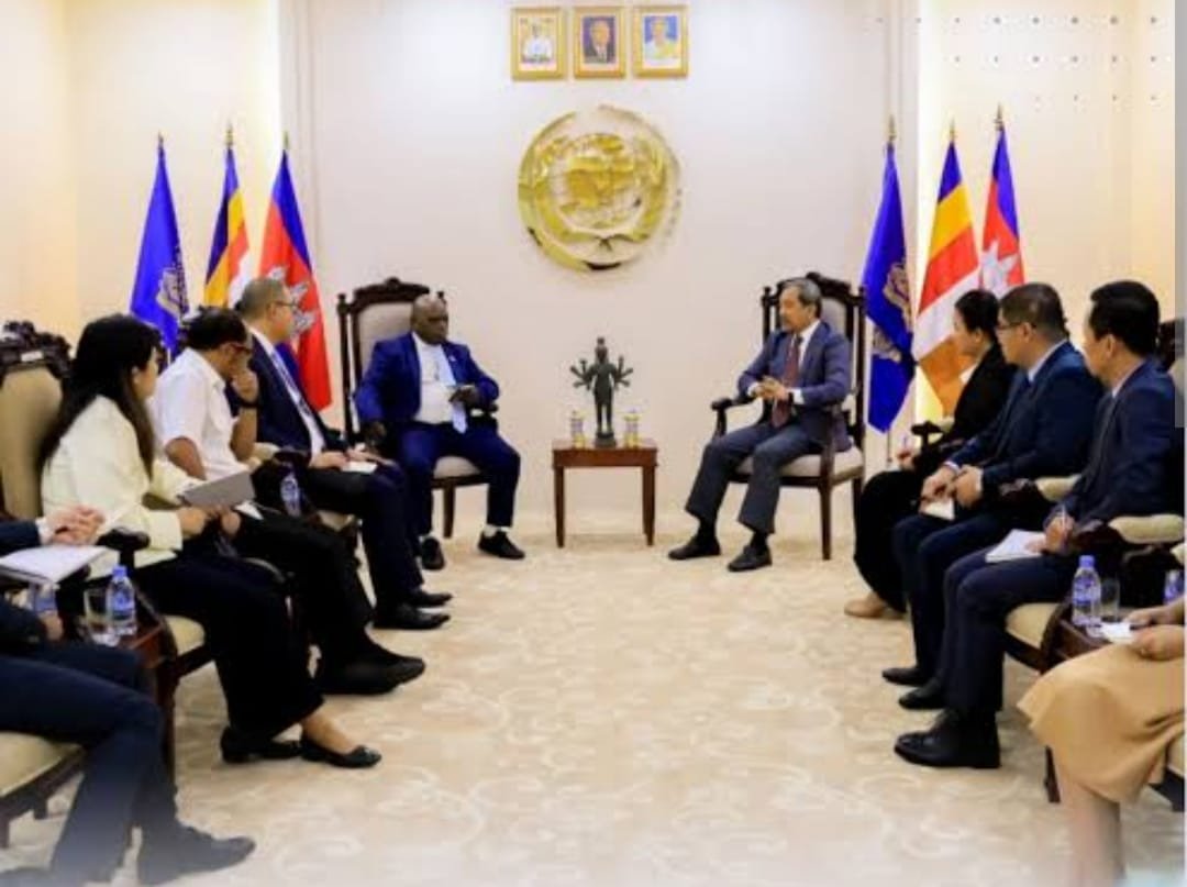 Menteri HAM kedua negara bertemu bahas isu HAM Kawasan dan jajaki pembentukan Forum HAM Asean ( biro ham )