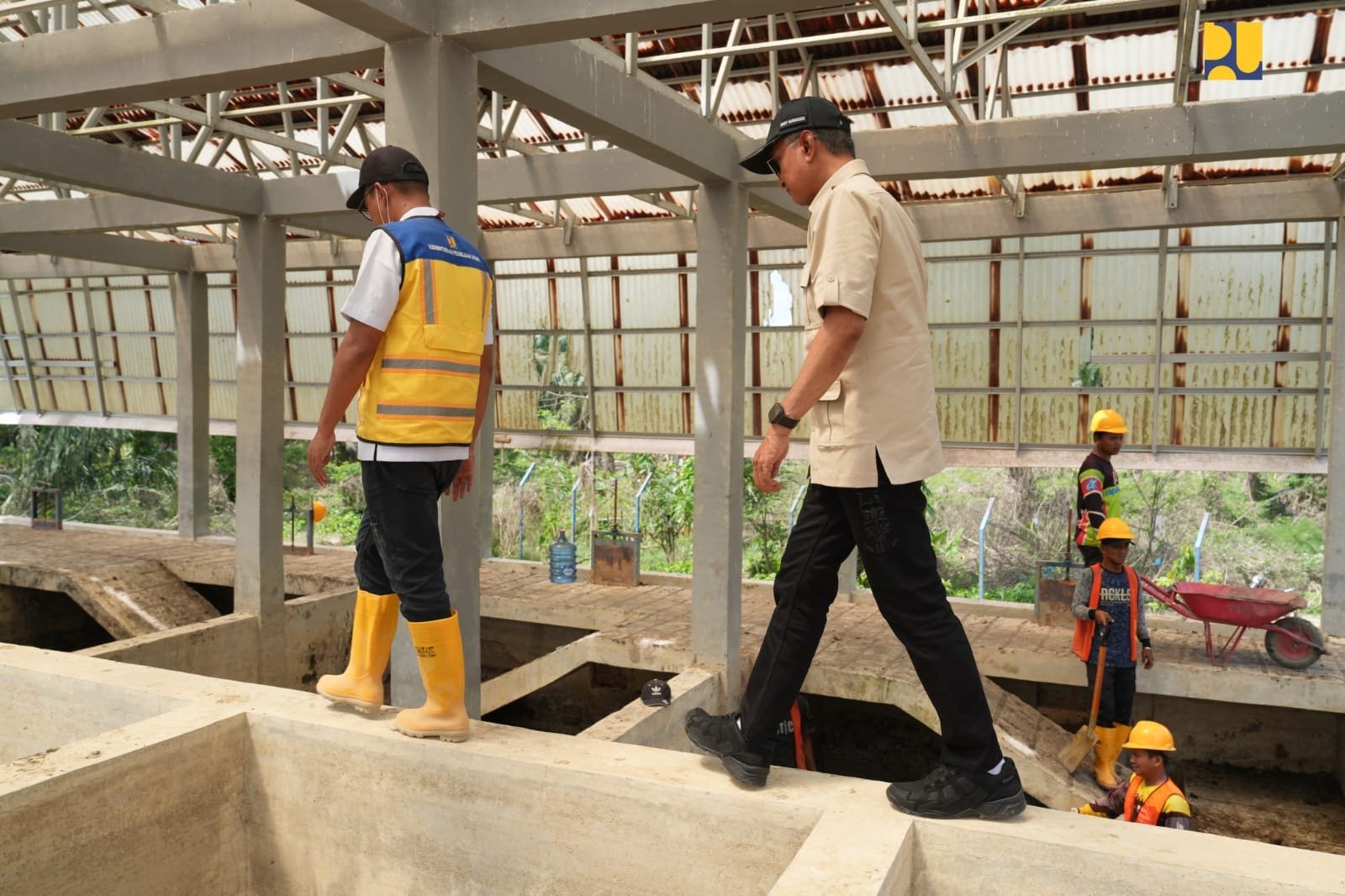 Peninjauan TPA dan IPLT Rantau (Foto : Birkom PU)