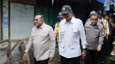 Menteri Dody Saat Meninjau Pasar Batu Sangkar Kab Tanah Datar Sumbar (Foto : SPN Sumbar)