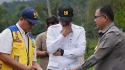 Menteri Dody Saat Meninjau Lahan Untuk Sekolah Rakyat (Foto : SPN Sumbar)