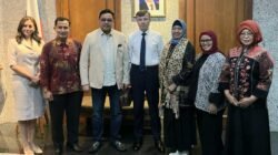 Denny JA Sastrawan Indonesia Terima Penghargaan Sastra Internasional BRIC di Kairo Mesir, Diundang Khusus Dubes Federasi Rusia di Jakarta