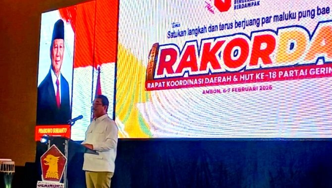 Sambutan Ketua DPD Gerindra Maluku Hendrik Lewerissa ketika membuka RAKORDA dirangkai dengan HUT Partai Gerindra ke-18, di Ambon (foto: Istimewa)