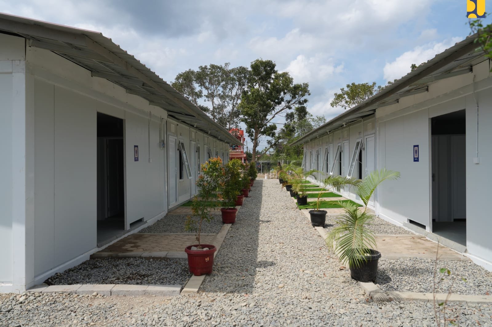 Hunian Sementara Untuk Korban Dampak Banjir di Aceh (Foto : Birkom PU)