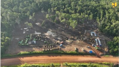 Pembangunan Jalan KSPP Wanam–Muting Segmen I dan II (foto birkom PU)