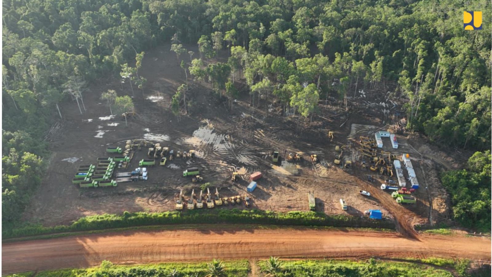 Pembangunan Jalan KSPP Wanam–Muting Segmen I dan II (foto birkom PU)