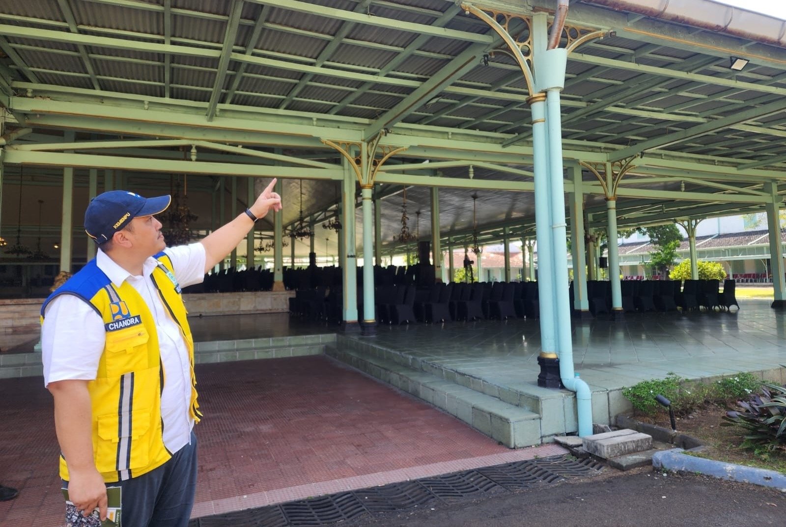 Plt. Direktur Jenderal Cipta Karya, Chandra R.P. Situmorang ( Humas pu)