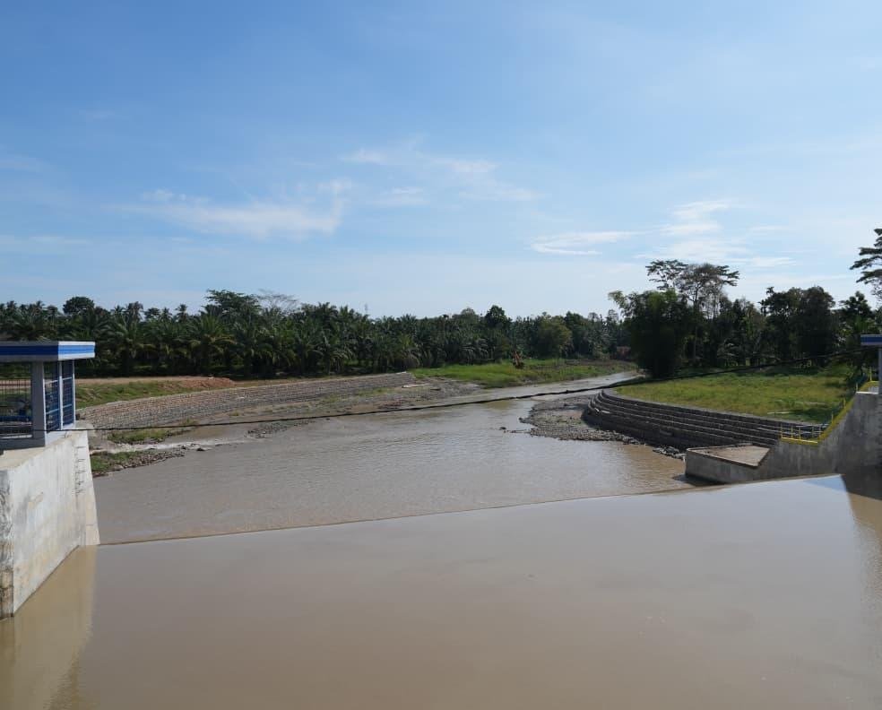 Persiapan irigasi dari sungai sungai untuk antisipasi elnino ( Humas pu)