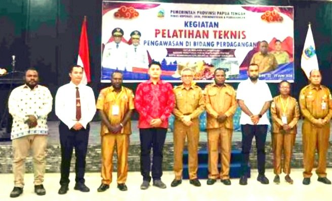 Peserta Pelatihan Teknis Pengawasan di Bidang Perdagangan untuk Menjamin Ketersediaan Barang Kebutuhan Pokok dan Barang Penting se Provinsi Papua Tengah (Foto ; Istimewa)